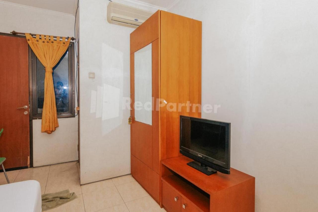 De Lugano Scbd Syariah Mitra Reddoorz Otel Cakarta Dış mekan fotoğraf