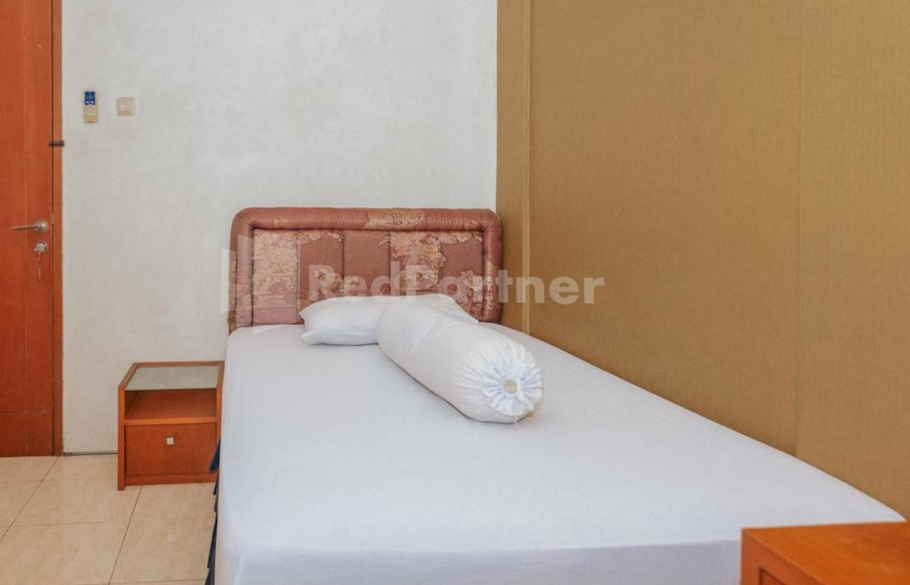 De Lugano Scbd Syariah Mitra Reddoorz Otel Cakarta Dış mekan fotoğraf